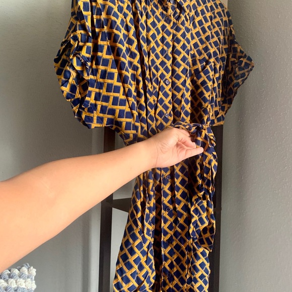 Button up shirt dress - Picture 2 of 3